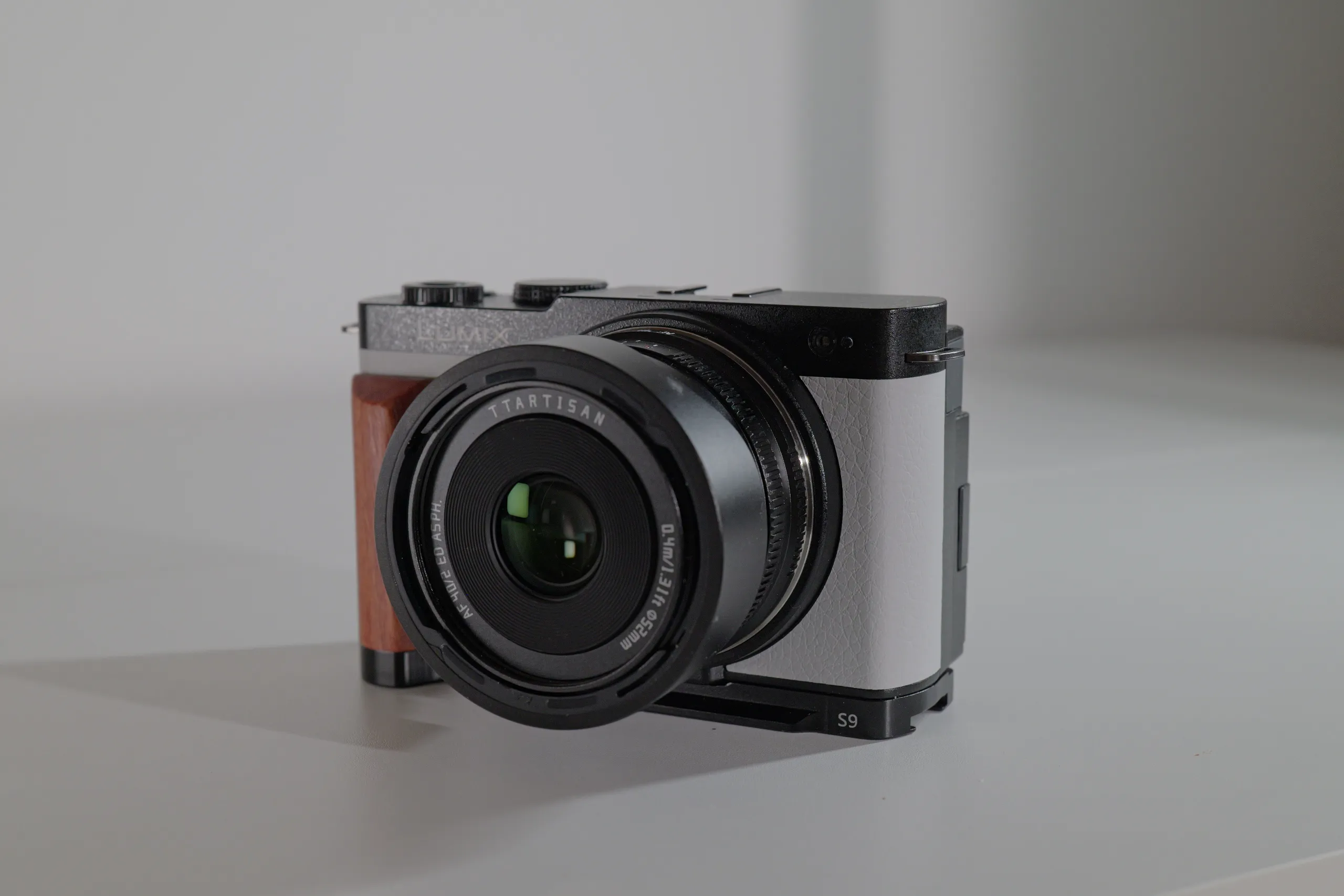 Panasonic Lumix S9 – the perfect vlogging camera